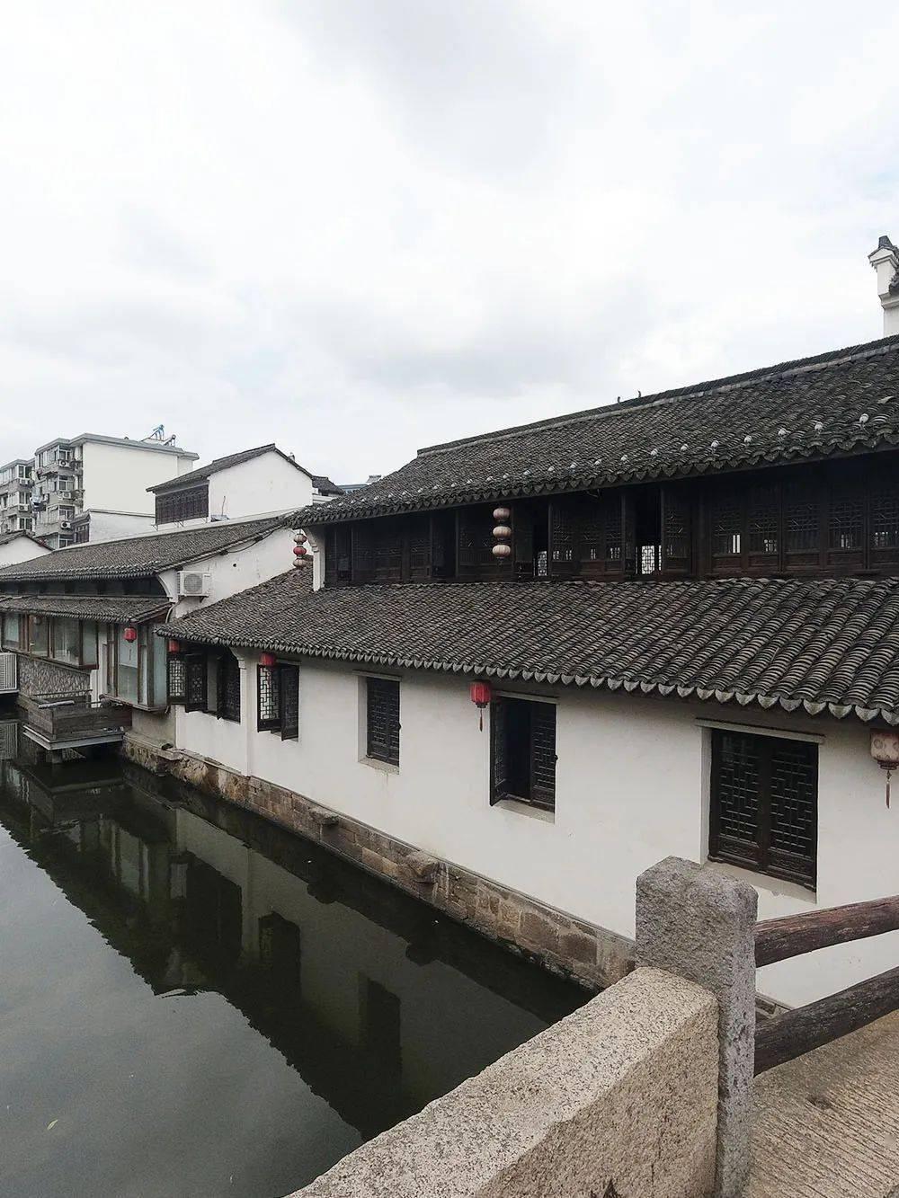 地板冒岩浆无敌版